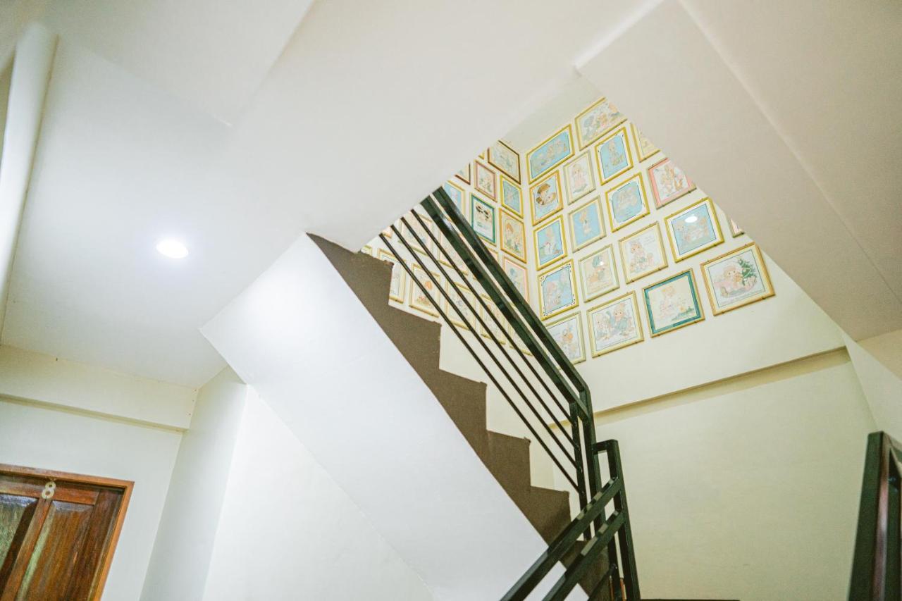 แจซมิน เพลซ Hotel โกรอน ภายนอก รูปภาพ