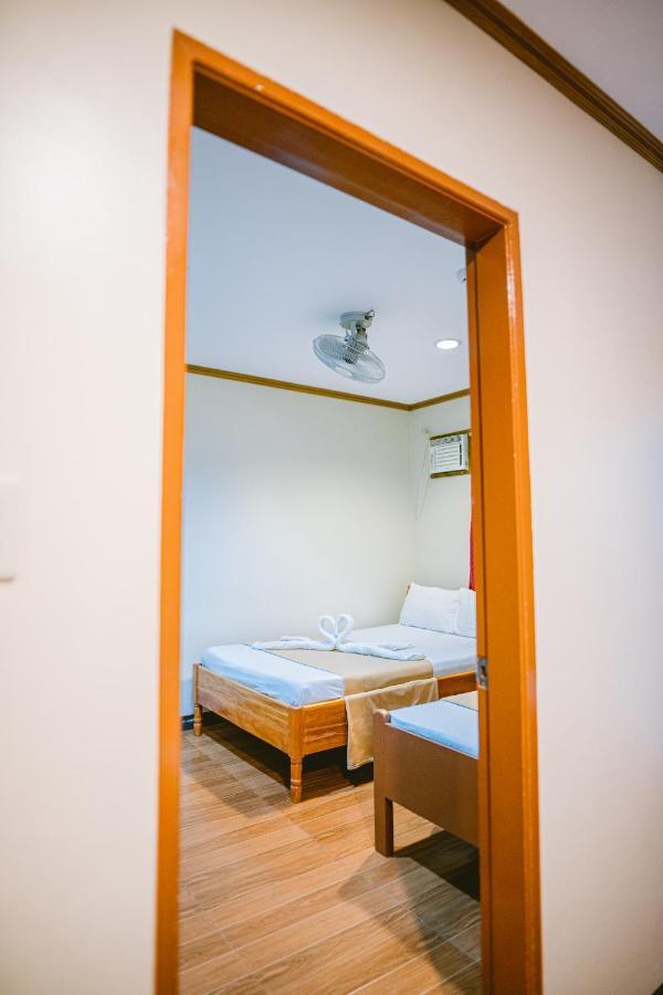 แจซมิน เพลซ Hotel โกรอน ภายนอก รูปภาพ